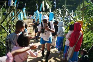 BIB: 
                            <button type="button" onclick="openModal(19072043)" class="btn btn-primary btn-sm float-right btn-popup" data-toggle="modal" data-target=".modal-high-quality">
                        <i class="fas fa-shopping-cart"></i> Add to Cart
                    </button>
                                            <button type="button" onclick="isThisMe(19072043, true)" class="btn btn-success btn-sm float-right btn-popup btn-isme hidden" data-toggle="tooltip" data-placement="bottom" title="นี่คือรูปของคุณใช่ไหม คลิกที่นี่เพื่อเอาเข้าอัลบั้ม">
                        <i class="fas fa-plus"></i> Add to album
                    </button>
                    <button type="button" onclick="isThisMe(19072043, false)" class="btn btn-warning btn-sm float-right btn-popup btn-isnotme hidden">
                        <i class="fas fa-ban"></i> Remove from album
                    </button>